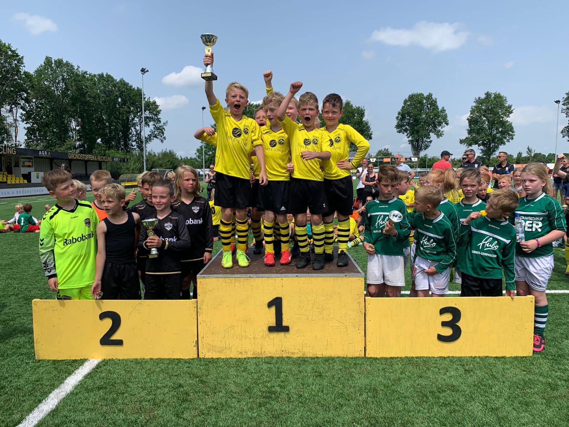 Jeugdtoernooien 13 en 20 juni